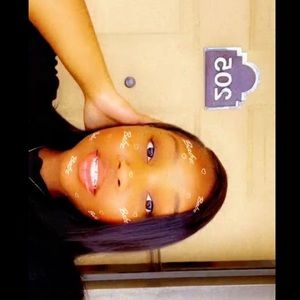 Meet your Posher, Destiny